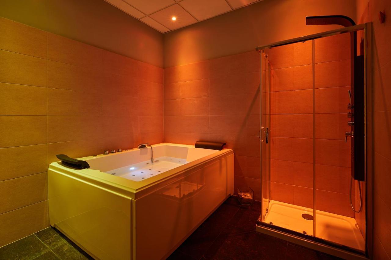 Castelmartini Wellness & Business Hotel Larciano Buitenkant foto